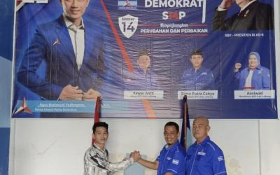 Pengambilan formulir Calon Bupati Kabupaten Lebong di DPC Demokrat Kab.Lebong. (Doc:An12)