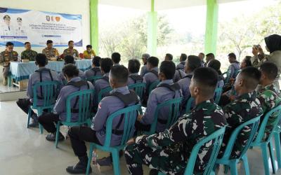 Salah satunya melalui kegiatan Peningkatan Kapasitas Satuan Perlindungan Masyarakat (Satlinmas) yang digelar di Balai Desa Kesongo, Kecamatan Kedungadem, Jumat (17/7/2026).