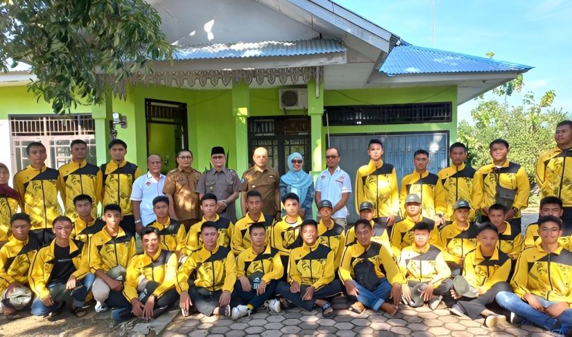 Pelepasan kontingen Bengkulu Selatan ke ajang POPDA Provinsi Bengkulu.
