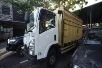 Truk Isuzu warna Putih BG 1710 XL yang merupakan salah satu barang bukti, Sabtu (22/10/22). Poto/Rudi