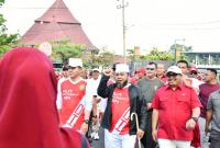  Jalan Santai Sembari Melantunkan Selawat-selawat Nabi, Jumat pagi (10/3).