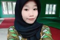Siswi SMA yang bernama Isabel Dwi Safitri (16) warga Kelurahan Air Bang Kecamatan Curup Tengah Kabupaten Rejang Lebong.  Yang dilaporkan hilang sejak (12/9) oleh keluarganya telah ditemukan, ternyata dia bekerja di salah satu rumah makan di Bengkulu Utara.