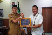 Sekda Isnan Fajri menerima Silaturahmi Kepala Kantor Pelayanan Kekayaan Negara dan Lelang (KPKNL), di ruang kerjanya, Senin (25/3/24).