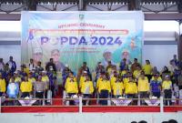 Gubernur Bengkulu, Rohidin Mersyah, saat membuka kegiatan Pekan Olahraga Pelajar Daerah (Popda) Provinsi Bengkulu di Gelanggang Olahraga Sawah Lebar, Kota Bengkulu, Senin (13/5/2024).