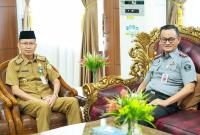 Audiensi Kalapas bersama Sekda Provinsi Bengkulu, di ruang kerjanya. 