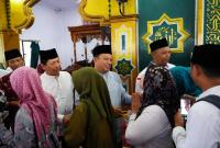 Poto; Bupati Seluma beserta Sekda saat halal bihalal kepada tenaga honorer dan P3K