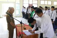 Pelantikan Jabatan Fungsional Guru dan Pemadam Kebakaran di Bengkulu Selatan.