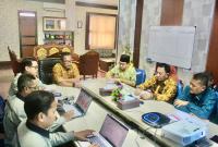 Asisten I Pemerintah Provinsi Bengkulu menghadiri rapat audiensi terkait penyelesaian aset bermasalah di Provinsi Bengkulu Kamis (14/3) di Ruang Kerja Kepala BPN Provinsi Bengkulu.