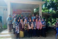 Setelah Sosialisasi stanting di Sinar Mulya melakukan foto bersama (5/9/2025).