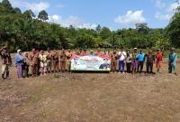 Pemdes Talang Rami Kecamatan Seluma Utara melakukan penanaman bibit jagung seluas 1 Hektar, Senen (4/11).