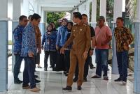 Bupati Kaur Gusril Pausi S. Sos. M. Ap,  kunjungan mendadak  ke Rumah Sakit Umum Daerah (RSUD) Kaur