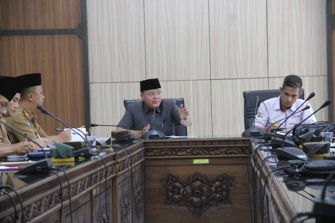 Gubernur Bengkulu Rohidin Mersyah terima audiensi Forum Komunikasi Tenaga Kesehatan Nusantara Sehat Indonesia (FKTK-NSI) Provinsi Bengkulu