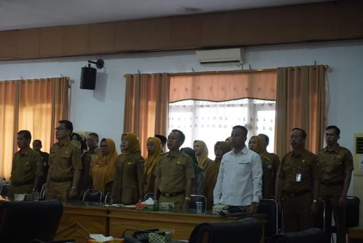 Peserta Rapat paripurna Raperda RIPPAR