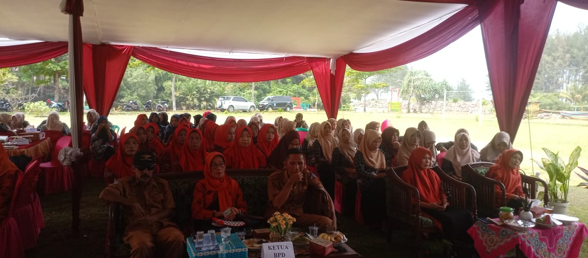 Anggota pembinaan 10 program PKK desa pasar Palik, pasar tebat dan desa talang kering