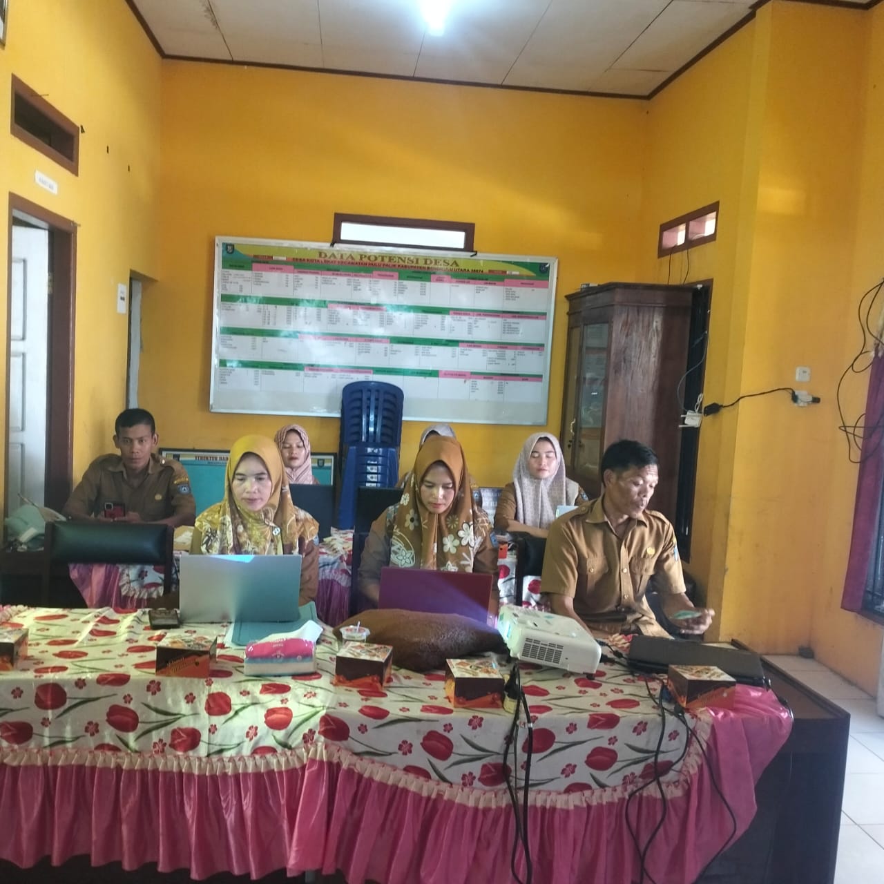 Peserta pelatihan website desa