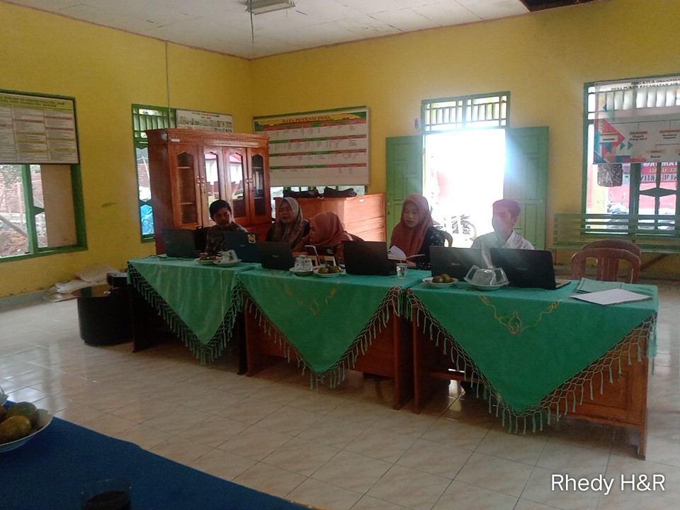 Peserta pelatihan seskeudes, sipades dan e - bj desa pukur