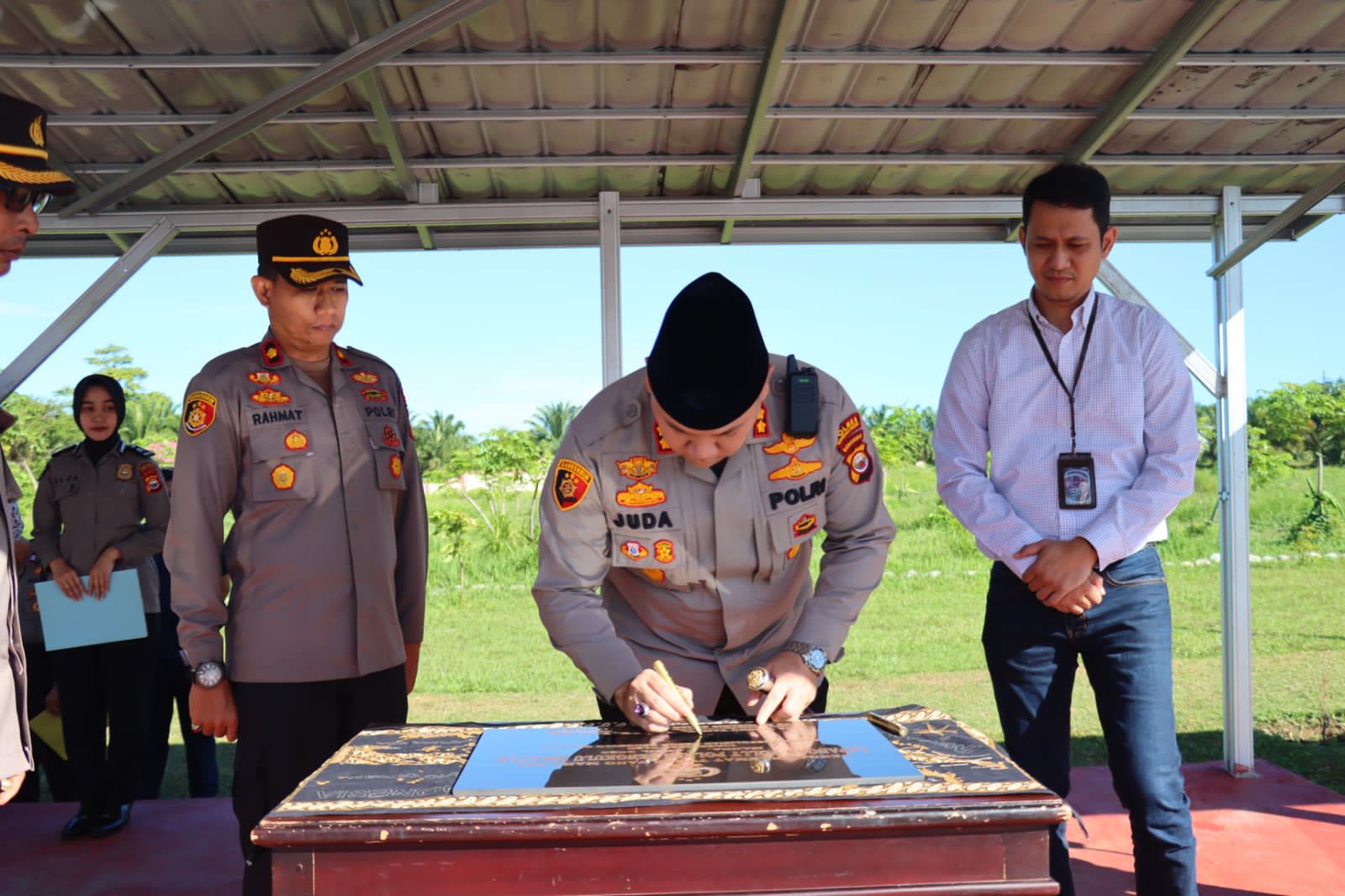 Kapolres Bengkulu Selatan, Resmikan Lapangan Volli Polres Bengkulu Selatan