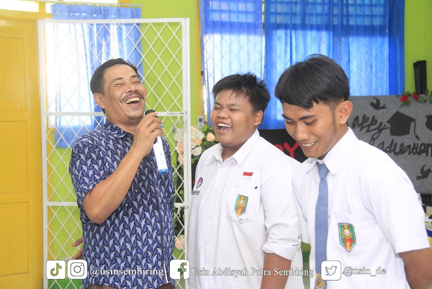 Program ASKI Goes to School