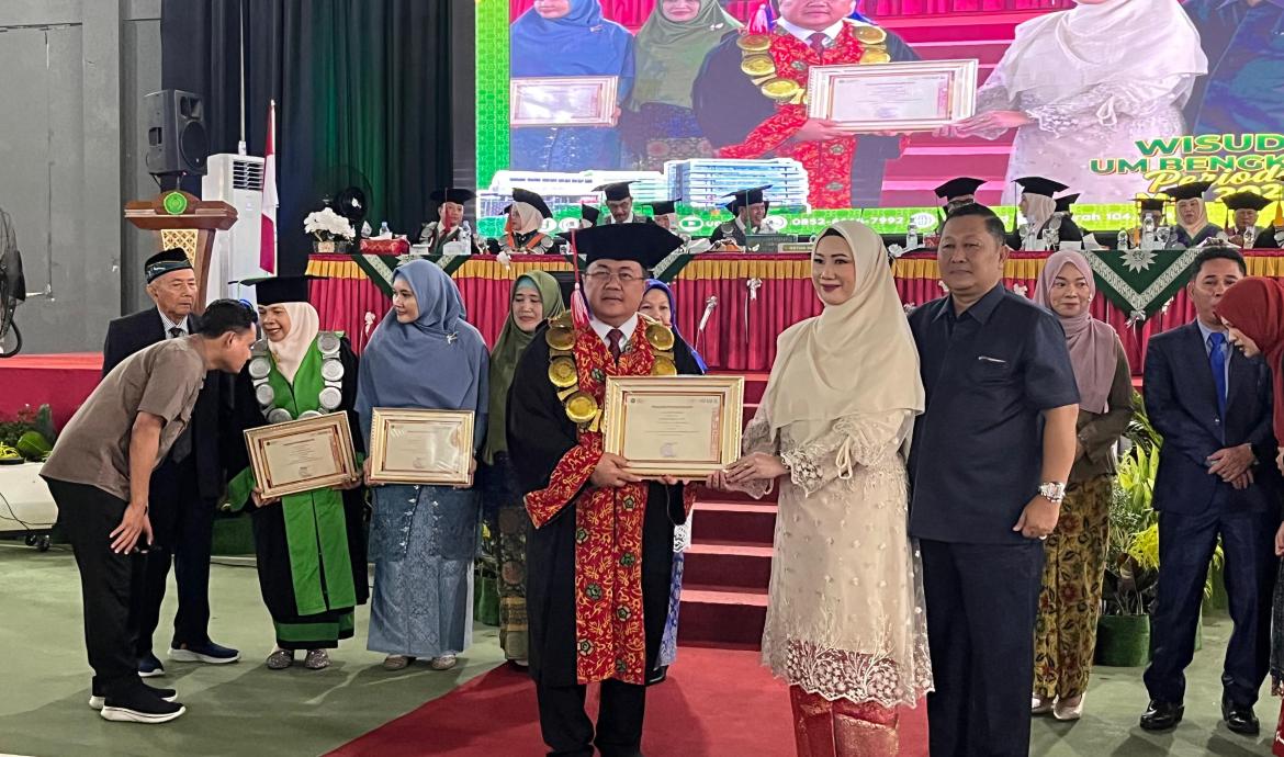 Prosesi wisuda program sarjana, profesi Ners, dan Pascasarjana periode Mei 2026 yang digelar di Bengkulu, Sabtu (23/5/2026). 