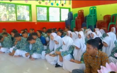 SMKN 2) Seluma mengapresiasi kinerja Jaringan Media Siber Indonesi (JMSI) Kabupaten Seluma yang gencar merangkul Pelajar agar berkarya untuk daerah.