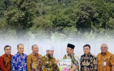 Sosialisasi Pembangunan Rendah Karbon dan Berketahanan Iklim (PRKBI) di Hotel Santika, Kamis (26/2).