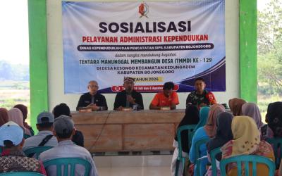 Kegiatan sosialisasi dan pelayanan Adminduk yang digelar di Balai Desa Kesongo, Kamis (16/7/2026)