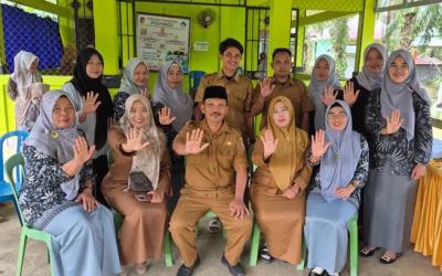 Peringatan Hari Posyandu Nasional Tahun 2026 di Desa Tirta Makmur, Kecamatan Air Manjunto, Kabupaten Mukomuko berlangsung semarak, Selasa (12/5/2026). (Oye/PenaRafflesia.Com)