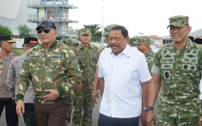 Menteri Pertahanan RI Jenderal TNI (Purn.) Sjafrie Sjamsoeddin tiba di Provinsi Bengkulu, Rabu (1/4/2026).