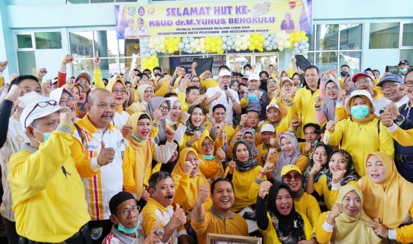 launching aplikasi Sistem Layanan Emergency Hemodialisa (SILEHA)