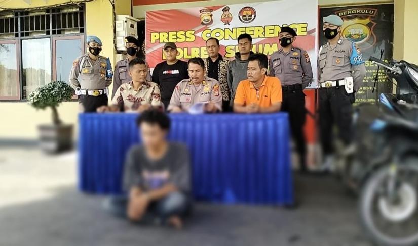 Timsus Puyang Serawai satuan Polres Seluma bersama jajaran Polsek Sukaraja berhasil mengamankan pelaku tindak pidanan pencurian Kendaraan Bermotor