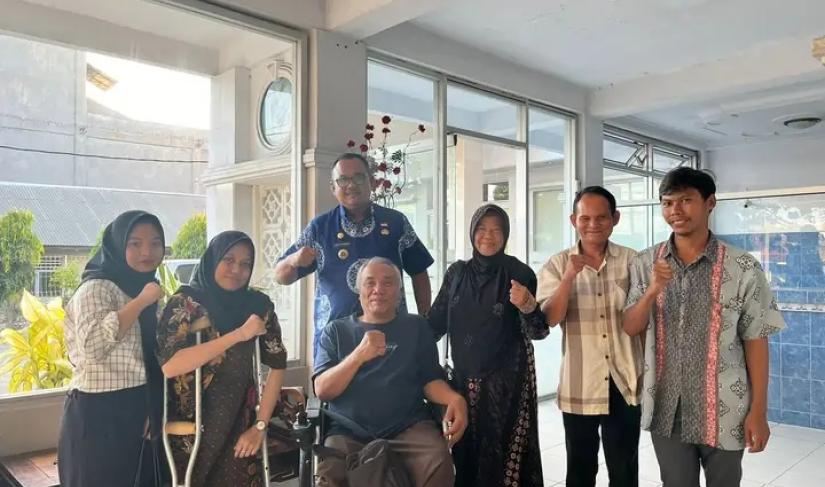Audiensi dengan para penyandang disabilitas yang akan tampil di Gebyar PKH 
