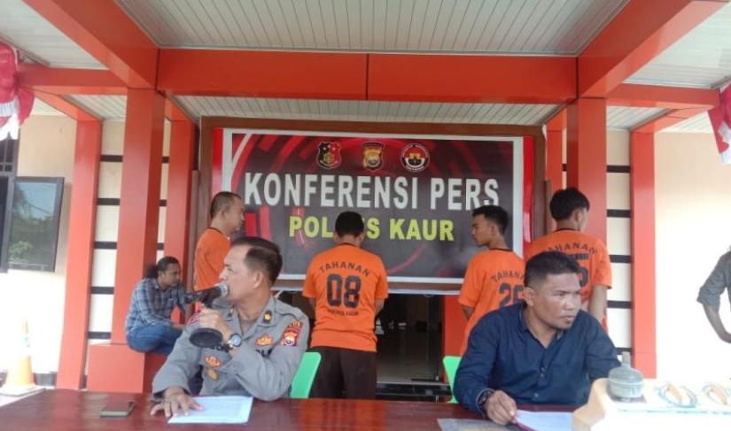 Satreskrim Polres Kaur Polda Bengkulu berhasil bekuk tujuh pelaku kejahatan, dalam kurun waktu 14 hari dari Ops Musang yang sudah dilaksanakan.