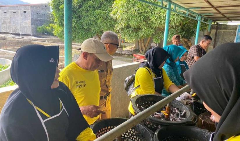 Pelatihan pengolahan ikan di Kabupaten Mukomuko.