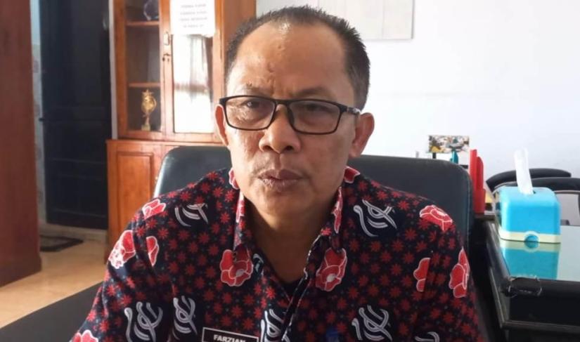 Kadis Dikbud Seluma, Farzian
