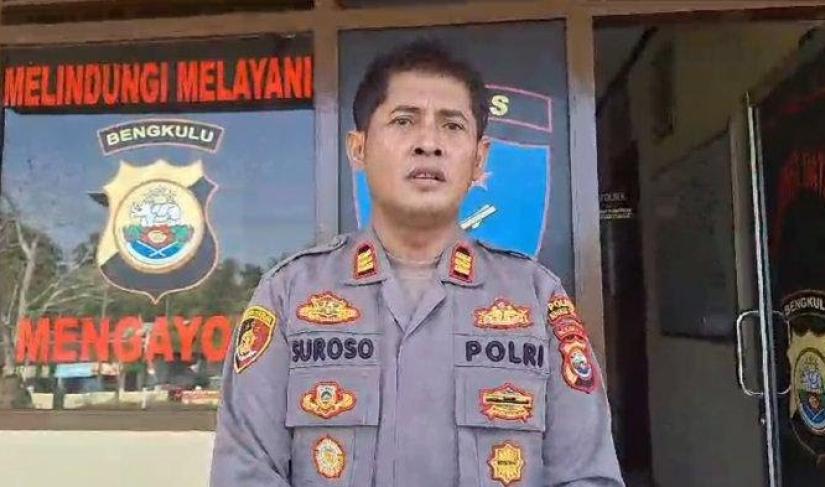 Seorang wanita berinisial H (18) warga Kecamatan Karang Tinggi Kabupaten Bengkulu Tengah diduga menjadi korban begal payudara, Jumat (1/9/2023) sekitar 23.30 WIB.
