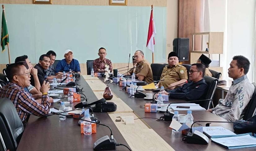 Komisi I DPRD Provinsi Bengkulu, Menggelar Rapat