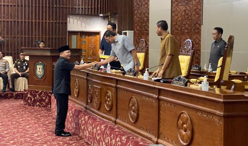 Paripurna DPRD Provinsi Bengkulu Penyampaian LKPJ Gubernur Tahun 2022