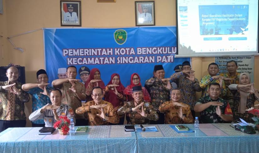 Forum Konsultasi Publik (FKP) Registrasi Sosial Ekonomi (Regsosek) 2023, Pemerintah Kota Bengkulu bersama Badan Pusat Statistik (BPS) Kota Bengkulu menggelar berbagai kesiapan.