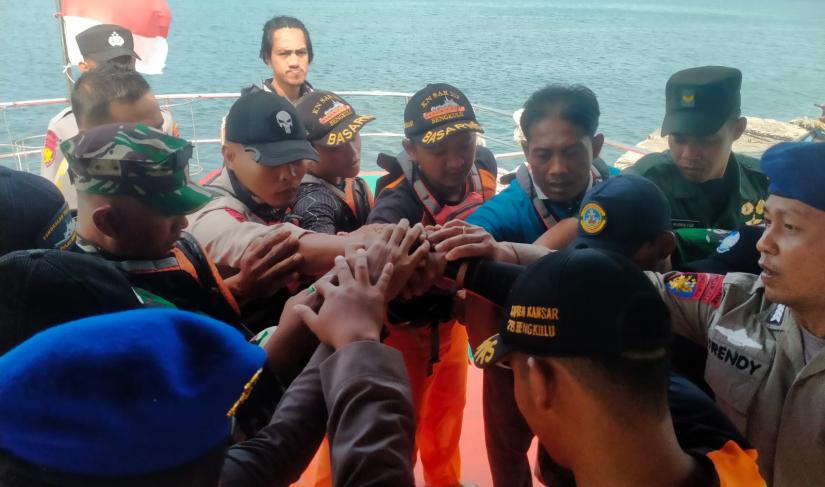Operasi pencarian korban kecelakaan kapal di perairan Lais ditutup.