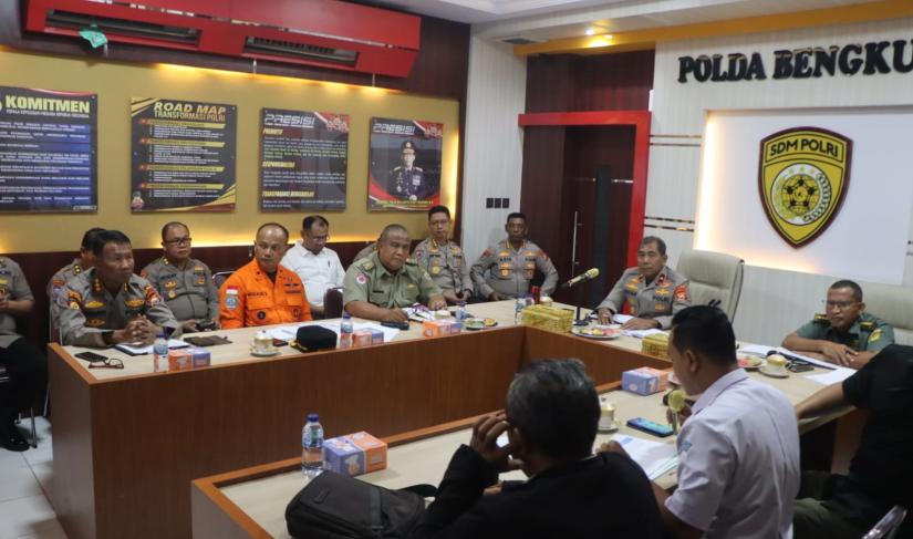 Rakor pencegahan karhutla di Aula Polda Bengkulu, Selasa (29/8/23).