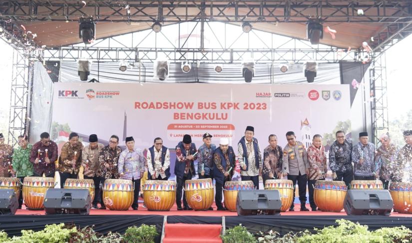 Pembukaan Roadshow Bus KPK di Bengkulu.