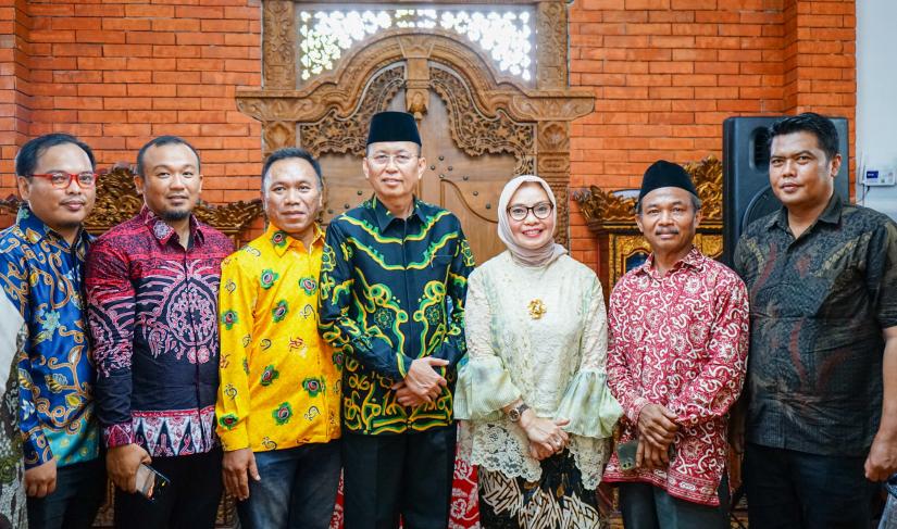 Sekdaprov Bengkulu resmikan Galeri Batik Besurek di Penurunan Kota Bengkulu, Minggu (12/11/23).