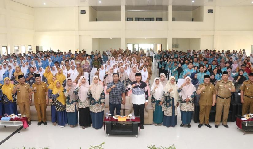 Sosialisasi kesadaran hukum yang ditujukan kepada pelajar di Kota Bengkulu. 