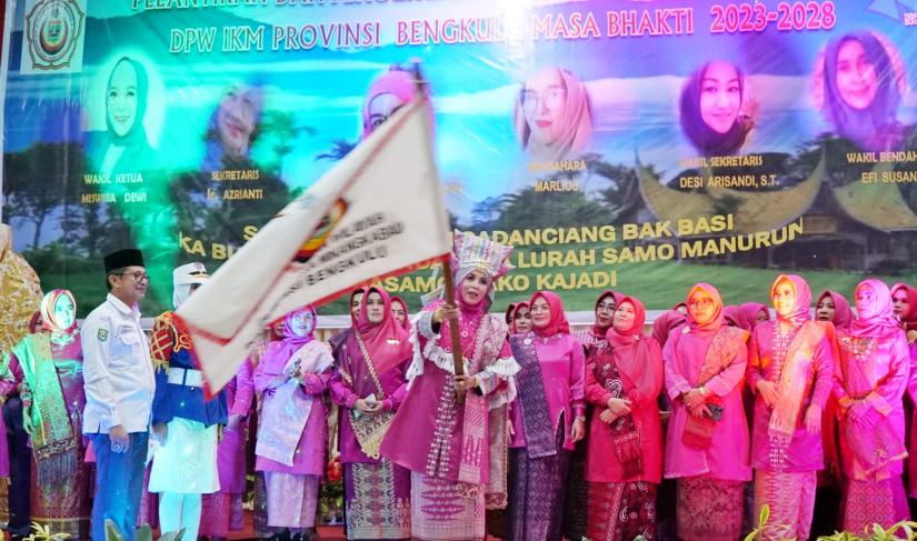 Pelantikan Pengurus Bundo Kanduang Provinsi Bengkulu.