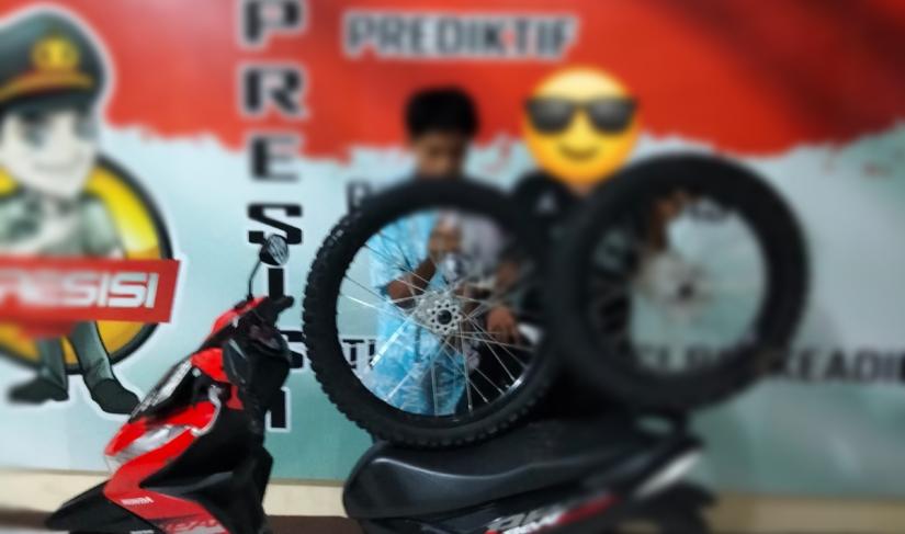 Dua remaja pria berinisial M (17), dan Mu (19), warga Kecamatan Selebar Kota Bengkulu, ditangkap petugas Tim Opsnal Polsek Selebar Polresta Bengkulu Polda Bengkulu atas kasus pencurian dengan pemberatan (Curat).