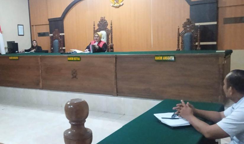 Pengadilan Negeri Tais Seluma dengan Hakim tunggal Nesia Hapsari, S.H., M.H, Kamis (3/8/2023).