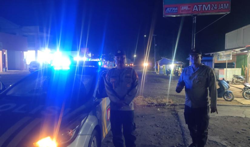 Kapolsek Lais Iptu Sukamto Lakukan Patroli Blue Light, Sabtu (10/06/2023).
