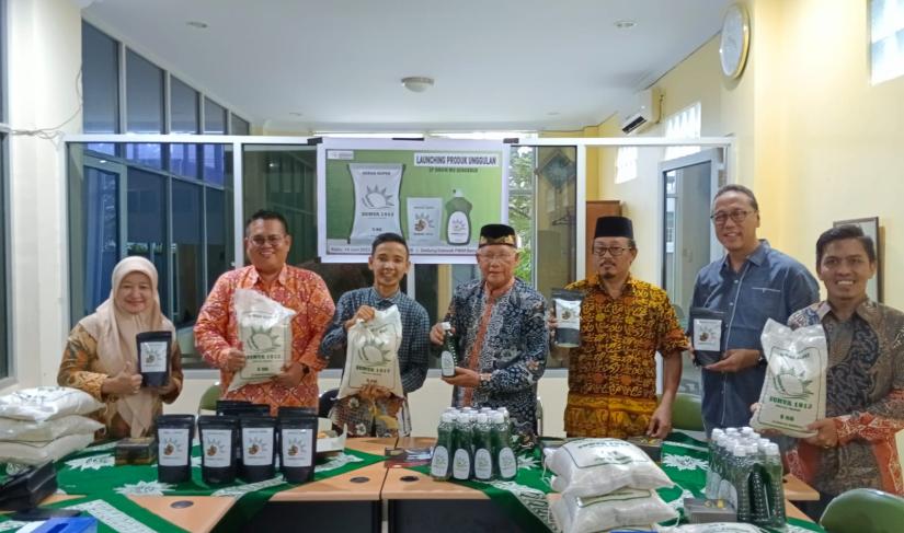 PW Muhammadiyah Bengkulu, LP Umkm PW Muhammadiyah Bengkulu, resmi melaunching 3 produk unggulan, Rabu 14 Juni 2023.