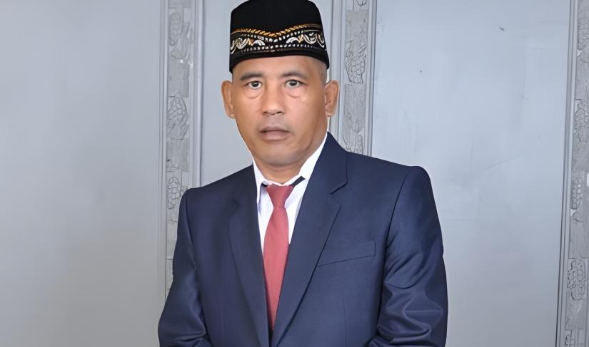 Fitri.
