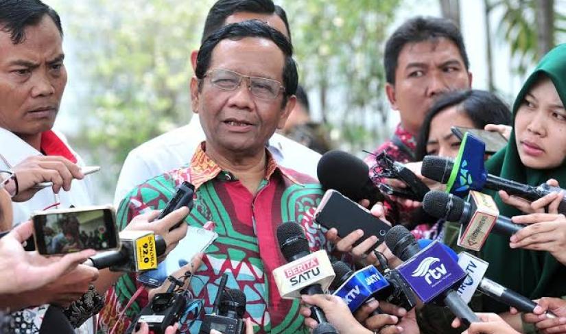 Mahfud MD saat diwawancarai wartawan di kantor Kemenko Polhukam, Senin 11 September 2023.